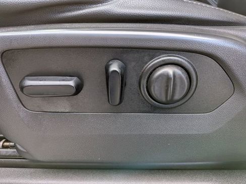 Used 2020 Chevrolet Silverado 1500 RST w/ All-Star Edition image 16