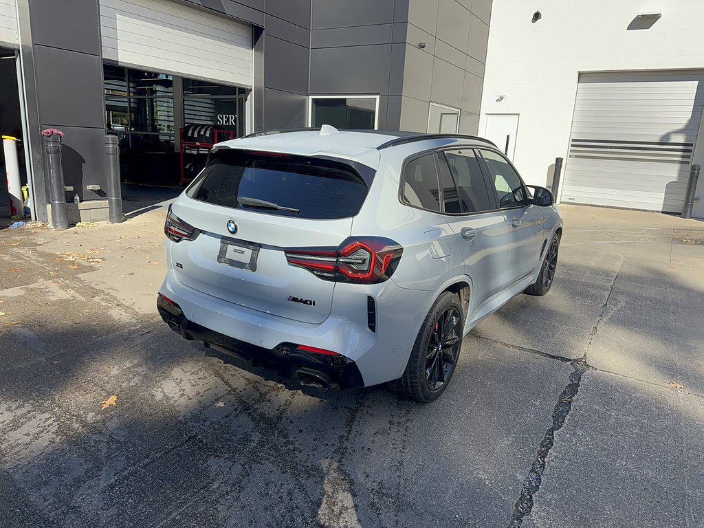 Used 2024 BMW X3 M40i AWD/4WD image 3