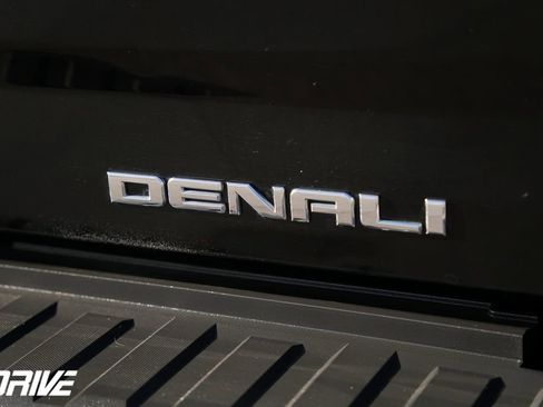 Used 2015 GMC Sierra 1500 Denali image 15