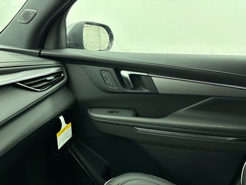 New 2026 Buick Enclave Preferred w/ Power Package image 36