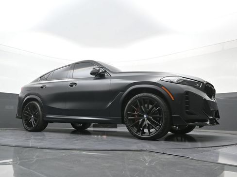 Used 2024 BMW X6 M60i w/ Climate Comfort Package AWD/4WD image 22