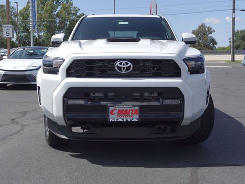 New 2026 Toyota 4Runner TRD Sport Premium AWD/4WD image 3