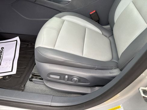 Used 2021 Chevrolet Blazer LT w/ Sound & Technology Package image 16