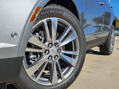 New 2025 Cadillac XT5 Premium Luxury w/ Technology Package image 8