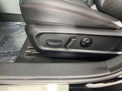 New 2026 Nissan Sentra SR w/ SR Premium Package FWD image 27