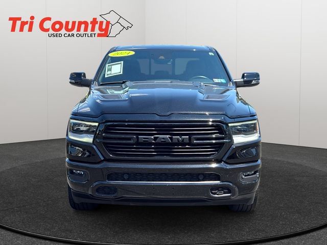 Used 2024 RAM 1500 Laramie AWD/4WD image 2