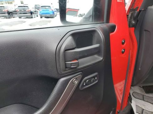 Used 2015 Jeep Wrangler Unlimited Sport w/ Quick Order Package 24S image 20