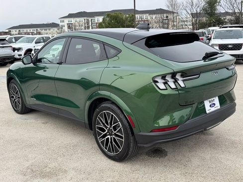 Certified 2025 Ford Mustang Mach-E Premium image 10