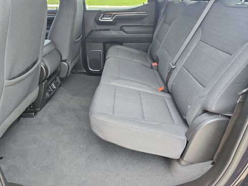 Used 2023 Chevrolet Silverado 1500 LT AWD/4WD image 14