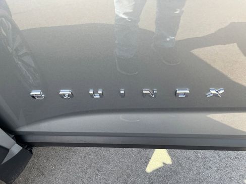 New 2026 Chevrolet Equinox LT AWD/4WD image 31