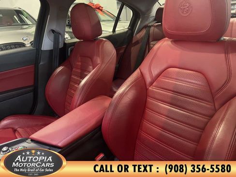 Used 2018 Alfa Romeo Giulia Ti Sport w/ Quick Order Package 22S Sport image 11