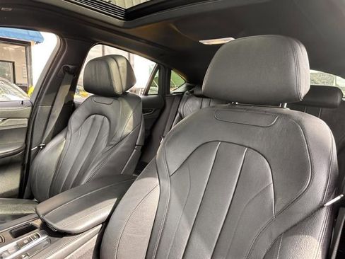 Used 2017 BMW X6 xDrive35i image 15