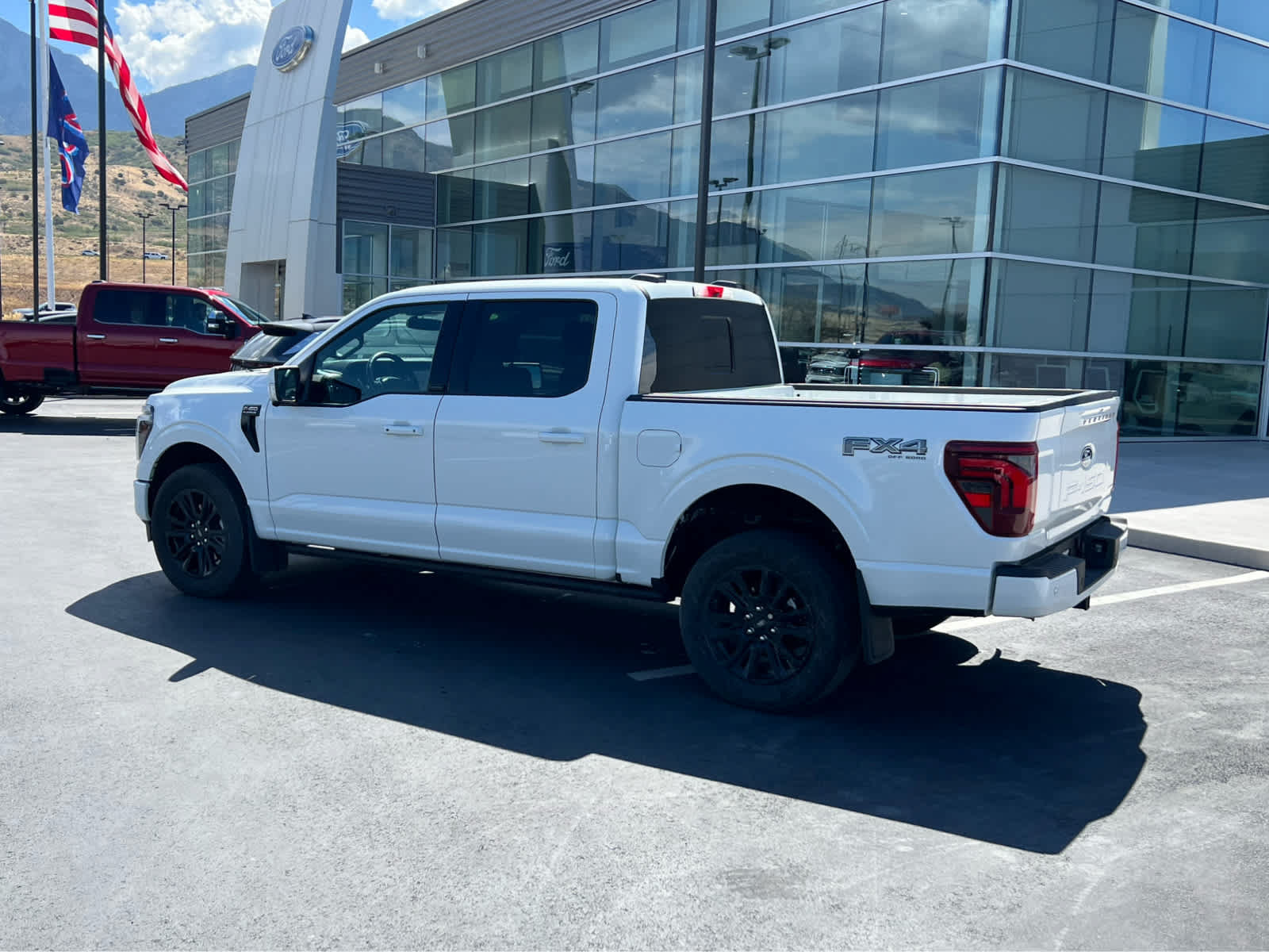 Used 2025 Ford F150 Platinum w/ FX4 Off-Road Package AWD/4WD image 11