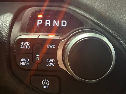Used 2025 RAM 1500 Big Horn AWD/4WD image 26