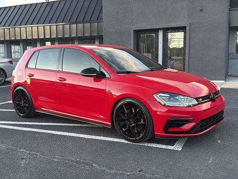 Used 2018 Volkswagen Golf R 4-Door AWD/4WD image 1