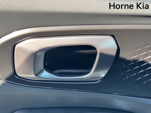 New 2026 Kia Sorento S image 13