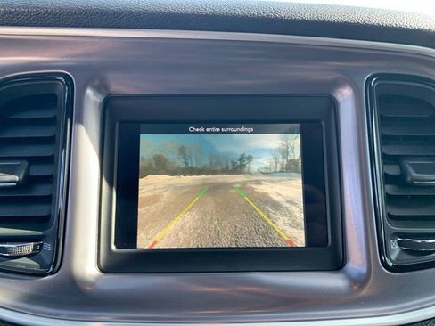 Used 2019 Dodge Challenger SXT image 25