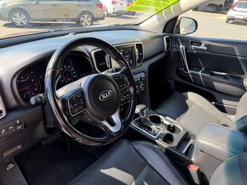 Used 2017 Kia Sportage EX w/ EX Technology Package FWD image 31