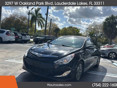 Used 2014 Hyundai Sonata Limited w/ Panoramic Sunroof Package 02 image 6