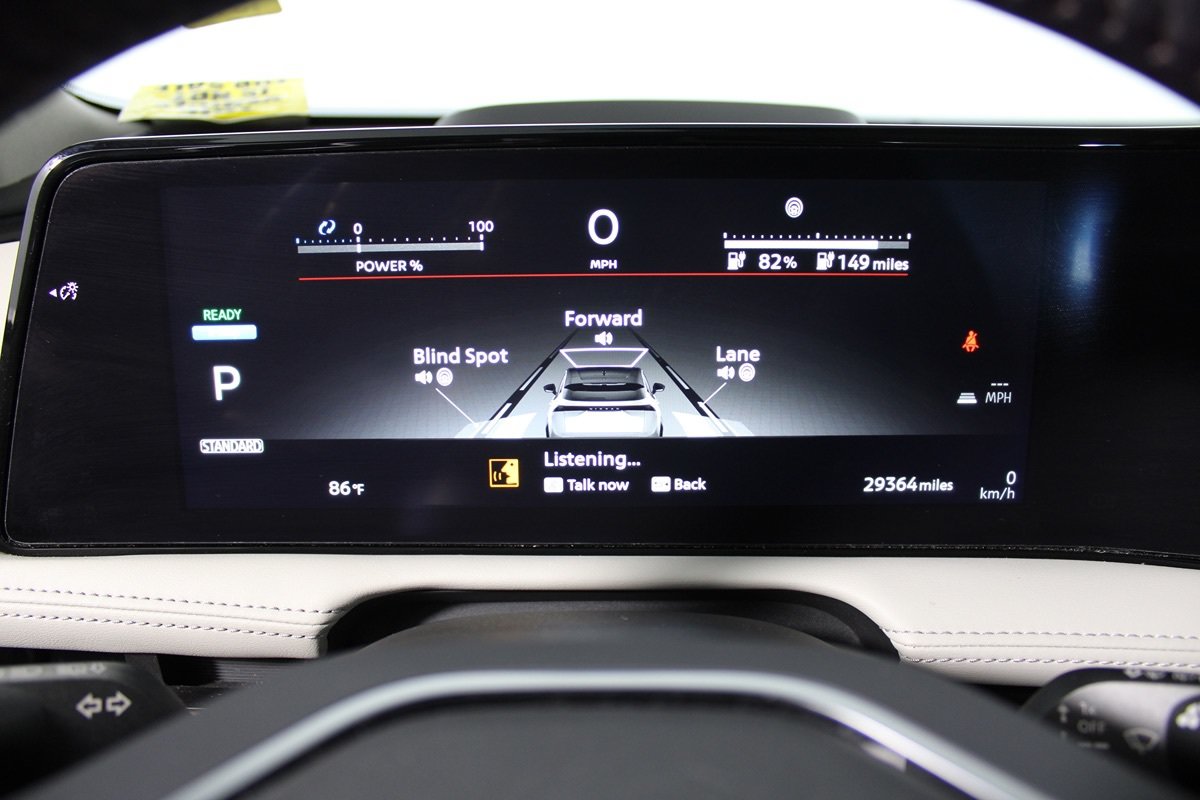 Used 2023 Nissan Ariya FWD image 16