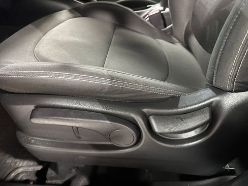 Used 2019 Kia Soul w/ Convenience Package image 22