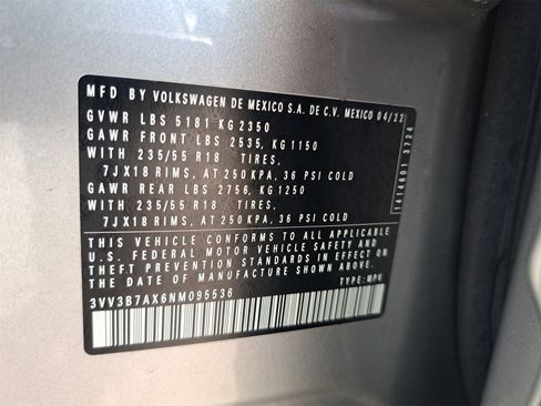 Certified 2022 Volkswagen Tiguan SE image 41