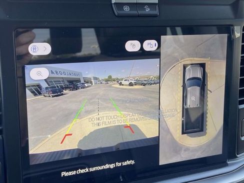 New 2026 Ford F250 Lariat w/ Black Appearance Package image 20