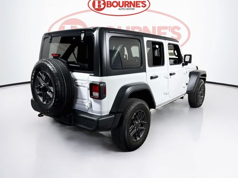 Used 2025 Jeep Wrangler Unlimited Sport AWD/4WD image 9