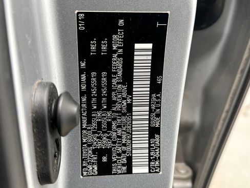 Used 2018 Toyota Highlander Limited image 26