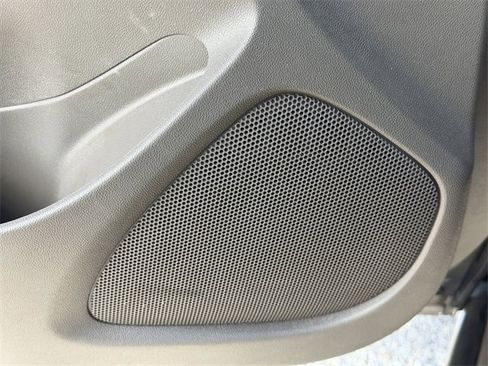 Used 2022 Chevrolet Malibu LS image 17