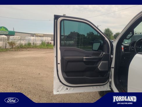 Used 2022 Ford F150 Raptor w/ Equipment Group 801A High AWD/4WD image 13