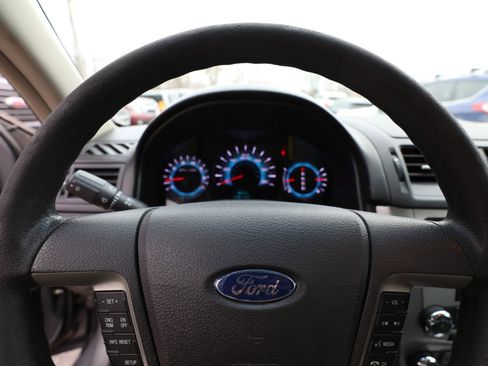 Used 2012 Ford Fusion SE image 19