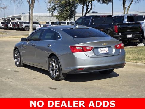 Used 2024 Chevrolet Malibu LT image 5