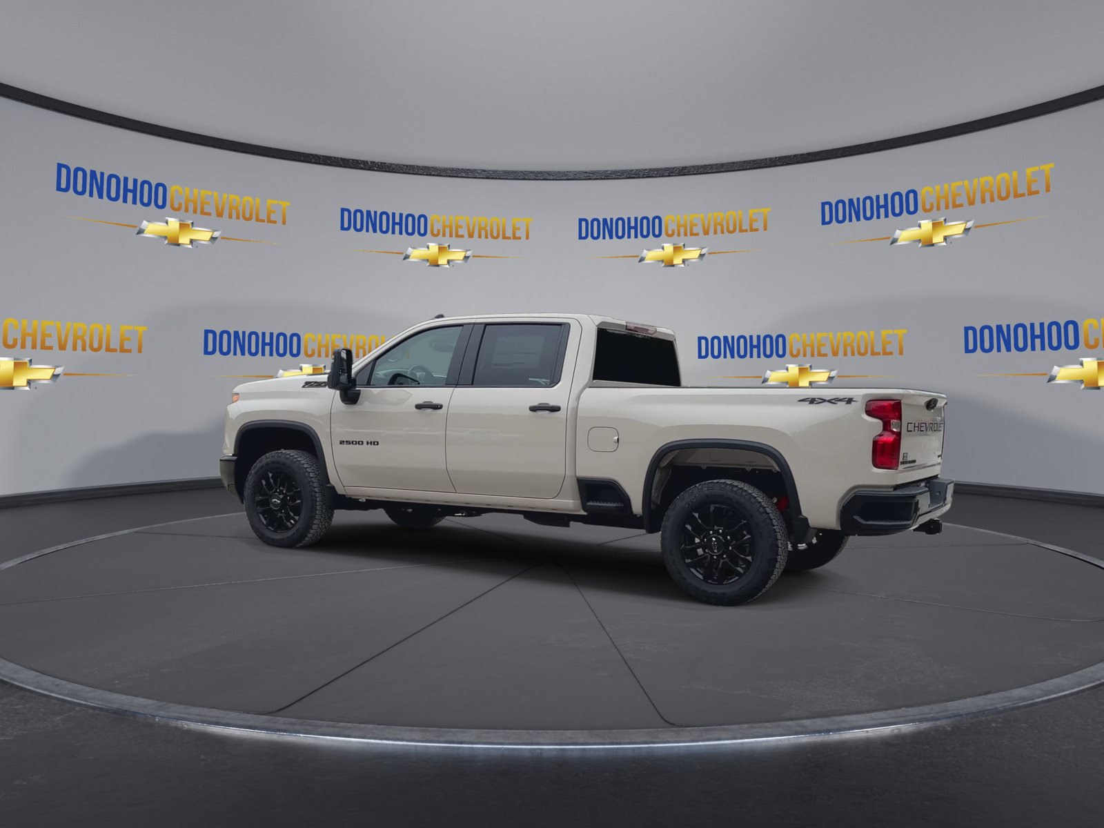 New 2026 Chevrolet Silverado 2500 Custom w/ Custom Value Package AWD/4WD image 9