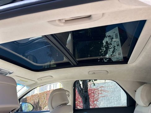 Certified 2025 Genesis GV70 3.5T Sport w/ Sport Advanced Package image 16