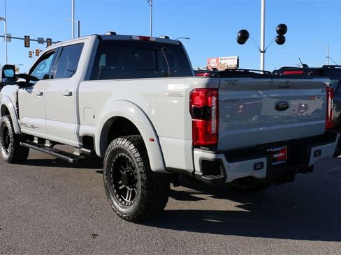 New 2026 Ford F250 Lariat w/ Black Appearance Package image 7
