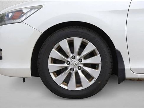 Used 2013 Honda Accord EX-L image 9