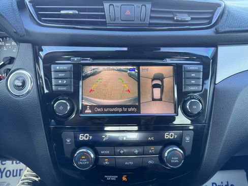 Used 2020 Nissan Rogue Sport SL image 7