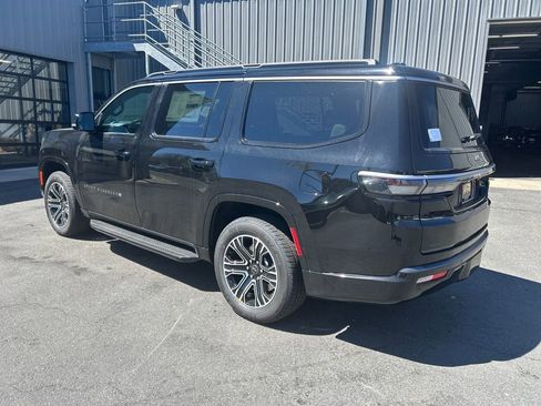 New 2026 Jeep Grand Wagoneer 4WD image 7