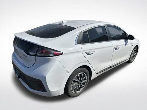 Used 2020 Hyundai Ioniq Limited FWD image 2
