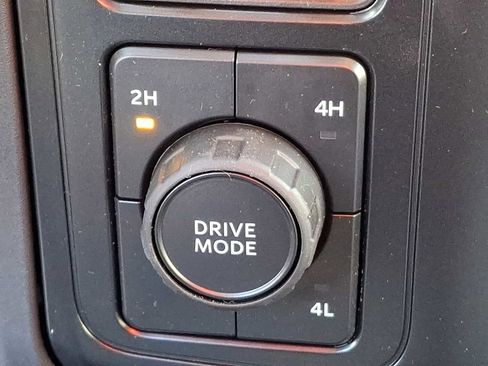 New 2026 Ford F350 XL w/ XL Chrome Package image 16