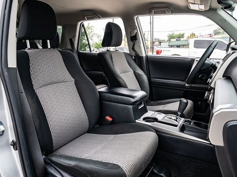 Used 2022 Toyota 4Runner SR5 RWD image 21