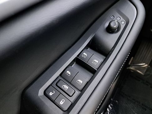 New 2025 Jeep Grand Cherokee L Limited w/ Luxury Tech Group II AWD/4WD image 24