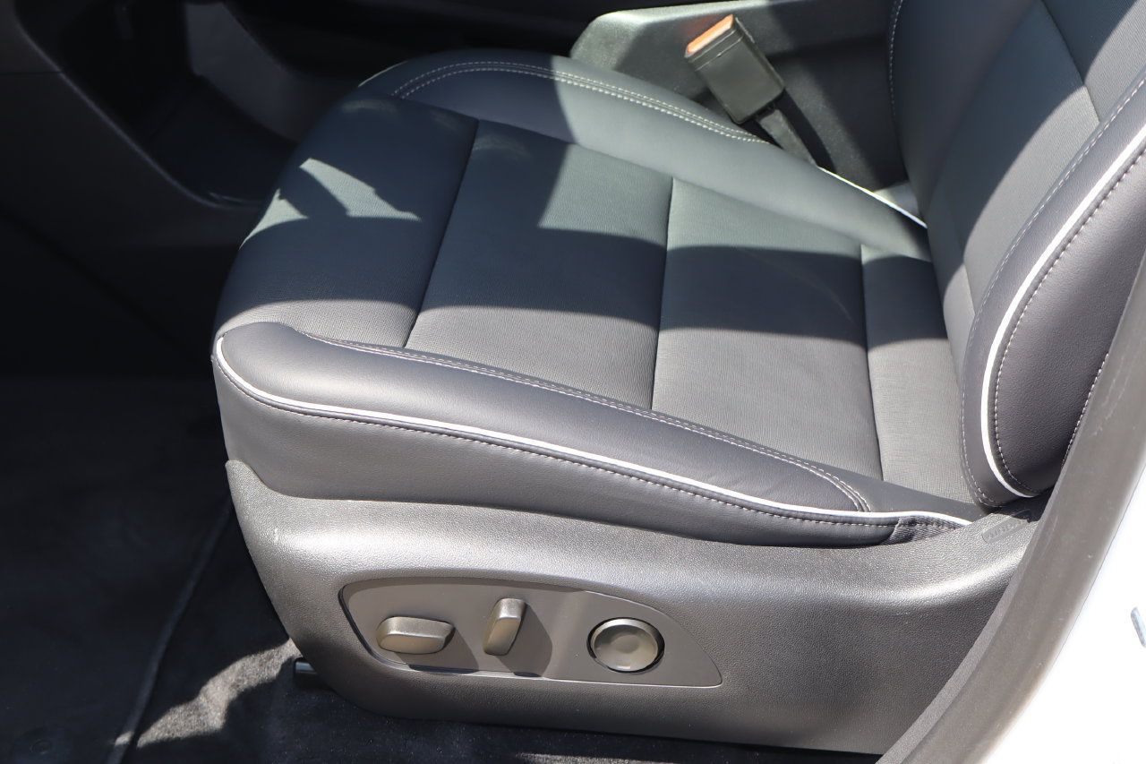 Used 2026 Buick Enclave Preferred FWD image 15