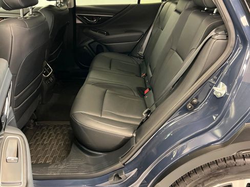Used 2025 Subaru Outback Touring XT AWD/4WD image 22