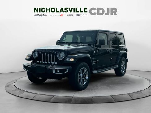 Used 2018 Jeep Wrangler Unlimited Sahara AWD/4WD image 1