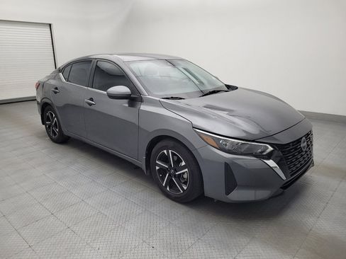 Used 2025 Nissan Sentra SV w/ All-Weather Package FWD image 11