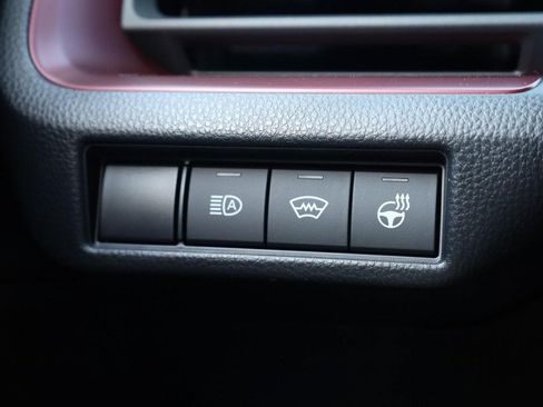 New 2026 Toyota Prius Plug-In Hybrid FWD image 18