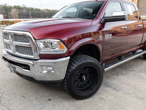 Used 2016 RAM 3500 Laramie w/ Convenience Group image 4