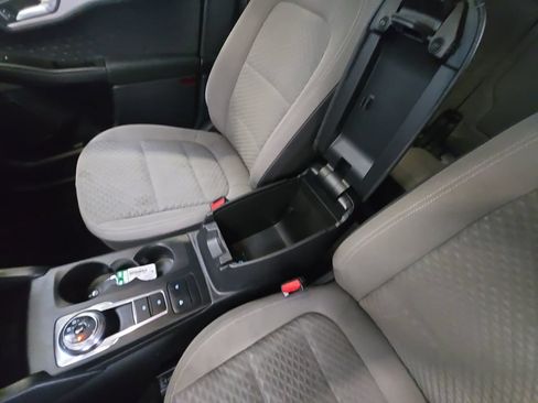 Used 2020 Ford Escape SE AWD/4WD image 27